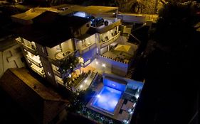 Apartments Mar